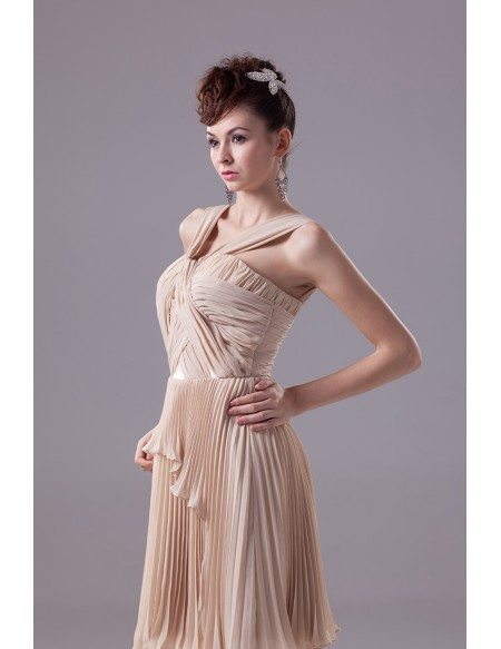 Unique Pleated Chiffon Short Champagne Formal Dress with Halter Straps