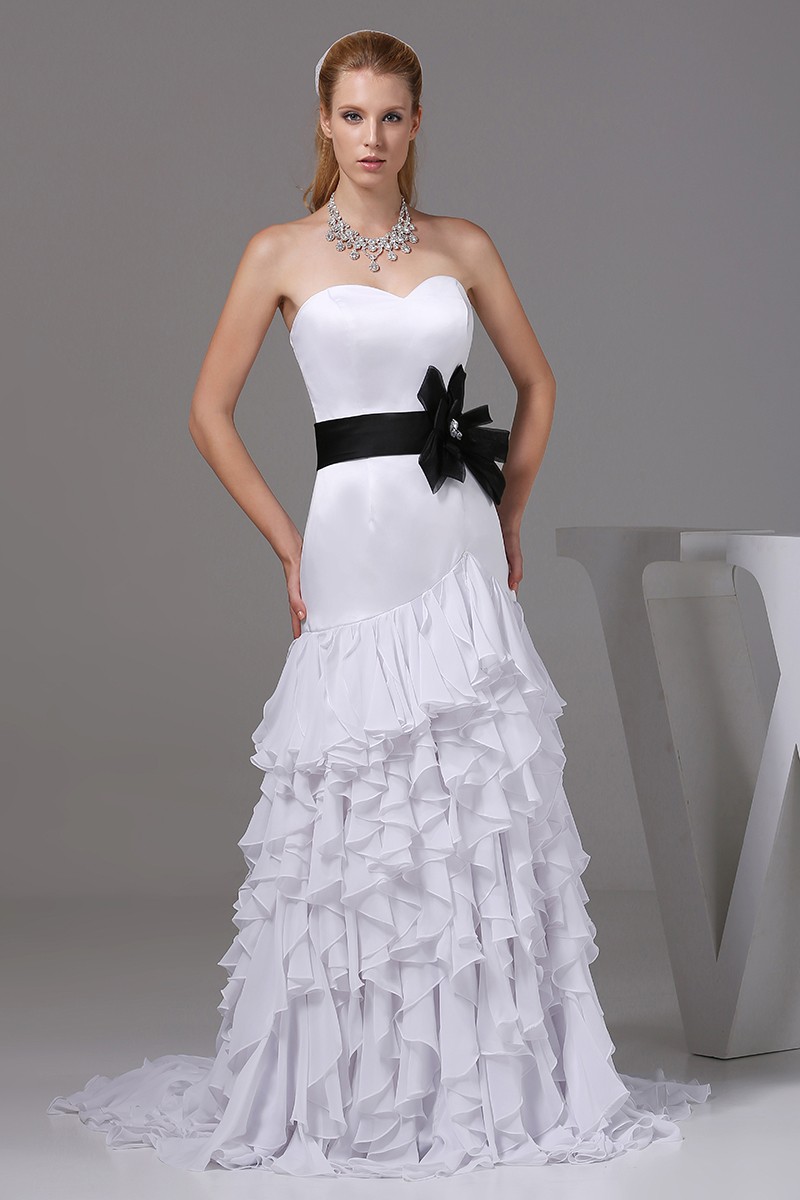Special White With Black Sweetheart Ruffles Wedding Dress Corset