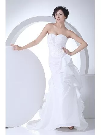 Elegant White Taffeta Sweetheart Long Wedding Dress with Ruffles