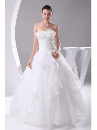 Organza Ballgown White Wedding Dress with Handmade Flowers