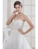 Special Pleated Trim Ballgown Wedding Dress with Pearl Beading