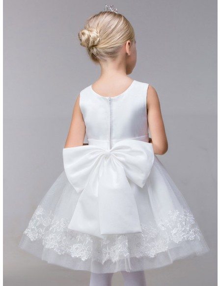Simple White Short Tulle Flower Girl Dress with Lace Hem