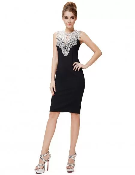 Sheath Round Neck Knee-length Cocktail Dress With Lace