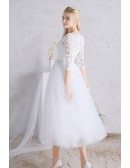 Gorgeous A-line Scoop Neck Tea-length Tulle Wedding Dress With Sleeves