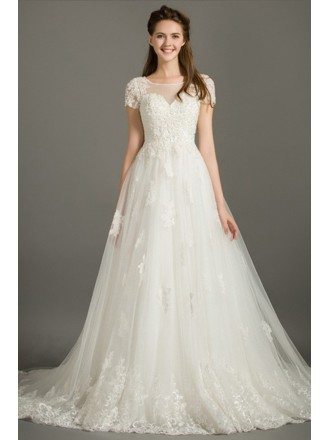 Modest Ball-gown Scoop Neck Court Train Lace Tulle Wedding Dress With Short Sleeves