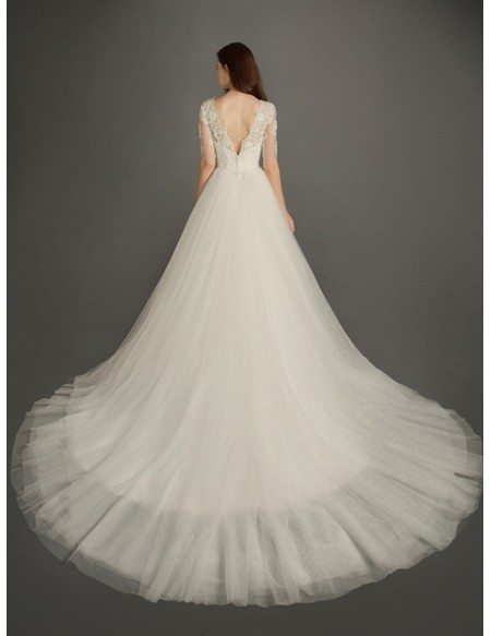 Romantic Ball-gown Scoop Neck Cathedral Train Tulle Wedding Dress With Sleeves