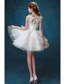Lovely Ball-gown Scoop Neck Short Organza Wedding Dress With Flowers