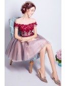 Lovely A-line Off-the-shoulder Short Tulle Formal Dress With Flowers