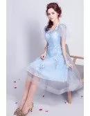 Blue A-line V-neck Knee-length Tulle Formal Dress With Flowers