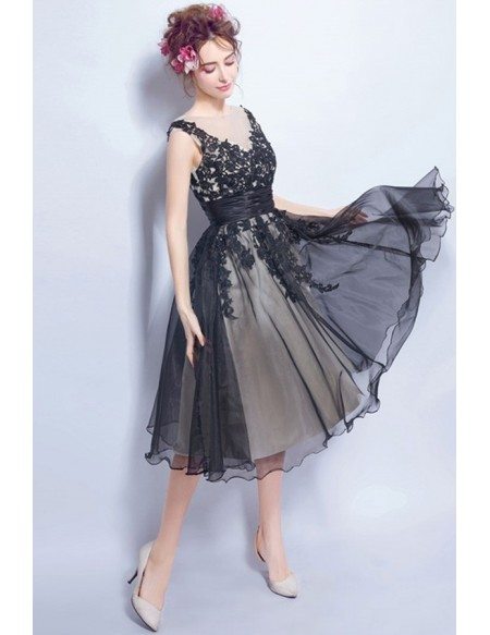 Vintage A-line V-neck Tea-length Tulle Prom Dress With Appliques Lace