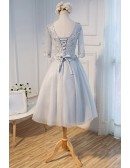Vintage A-line V-neck Tea-length Tulle Homecoming Dress With Appliques Lace