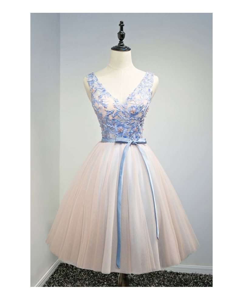 Special Ball-gown V-neck Short Tulle Homecoming Dress With Appliques ...
