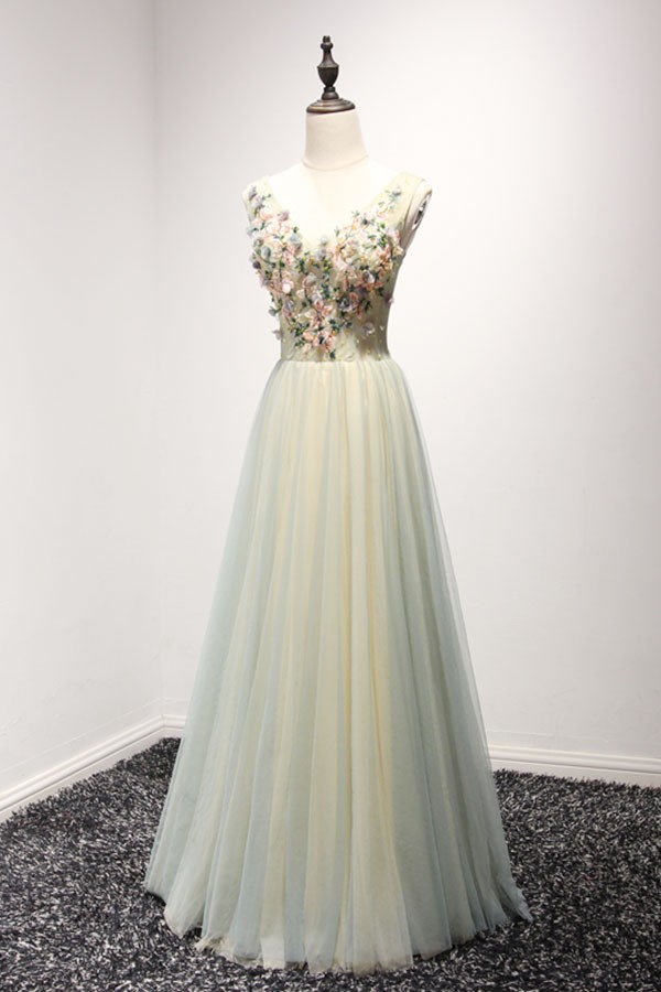 A-Line/Elegant V-Neck Long Sleeves Beading Floor-Length Tulle Prom Dresses
