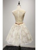 Champagne A-line Scoop Neck Short Tulle Homecoming Dress With Lace