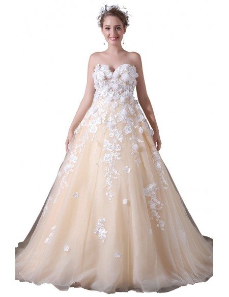 Ball-gown Sweetheart Court Train Tulle Wedding Dress With Appliques Lace