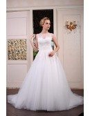 Ball-Gown Scoop Neck Chaple Train Tulle Wedding Dress With Appliquer Lace