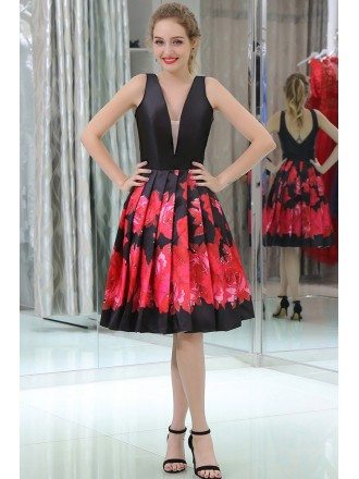 Black And Red Printed Short Satin Pleated Evening Dress With Deep V Neck
