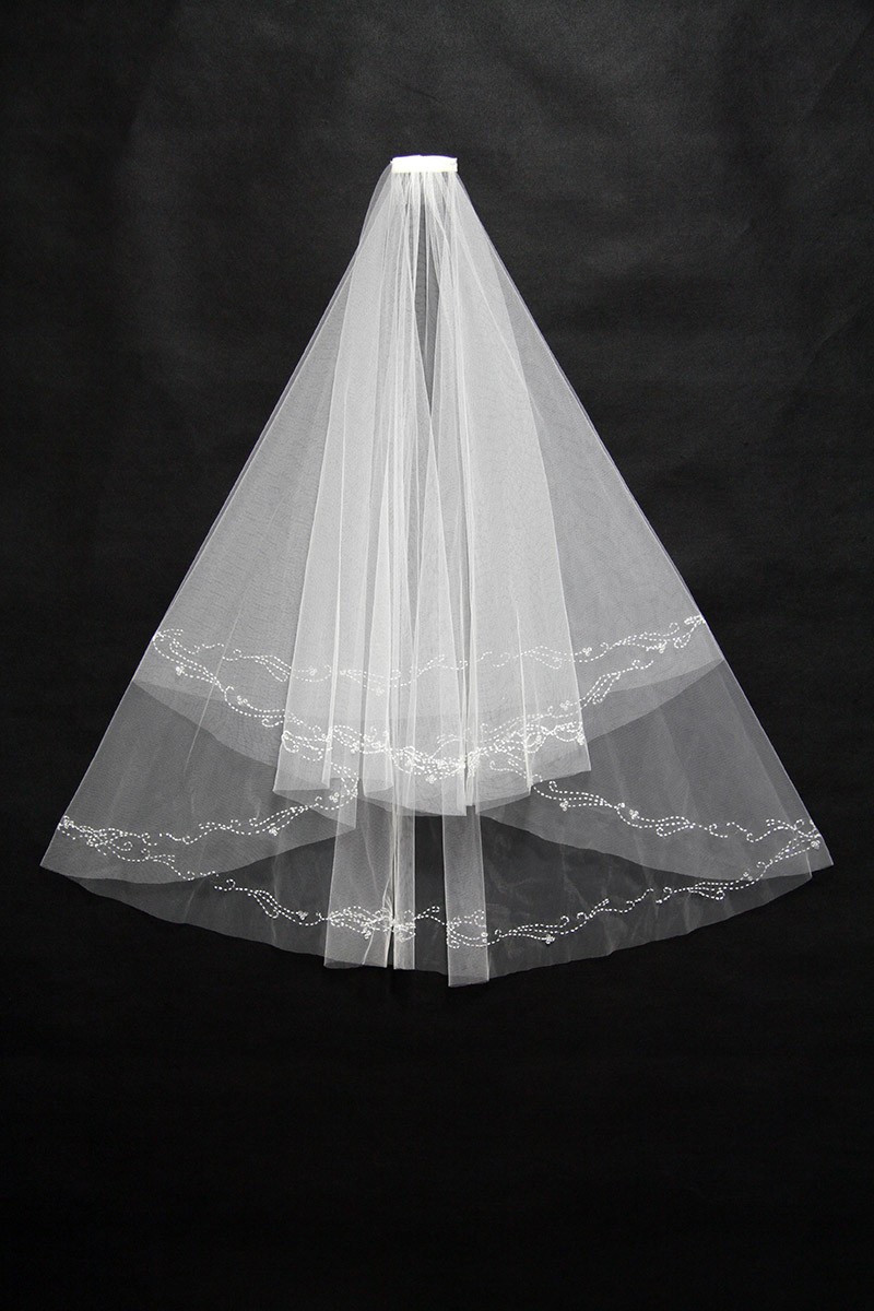 short white veil