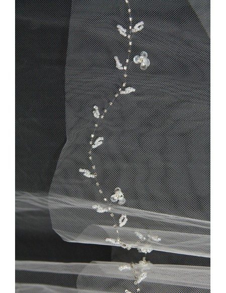 Simple beaded short bridal veil with comb