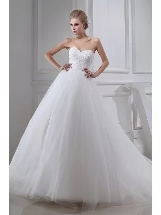 Beautiful Lace Empired Long Train Tulle Wedding Dress Sweetheart