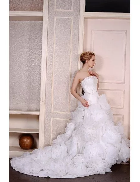 Ball-Gown Strapless Chapel Train Organza Wedding Dress With Beading Flowers