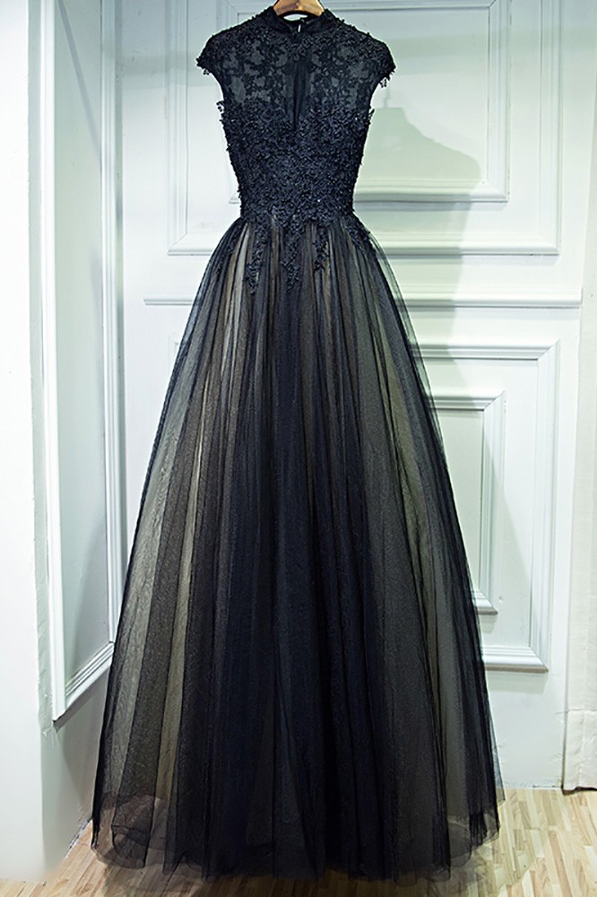 Vintage Chic Long Black Lace Formal Prom Dress With Cap Sleeves # 