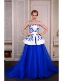 Ball-Gown Strapless chapel Train Satin Tulle Wedding Dress With Appliquer Lace