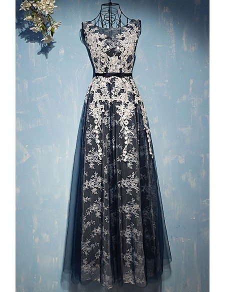 Different White With Navy Blue Lace Prom Dress Sleeveless
