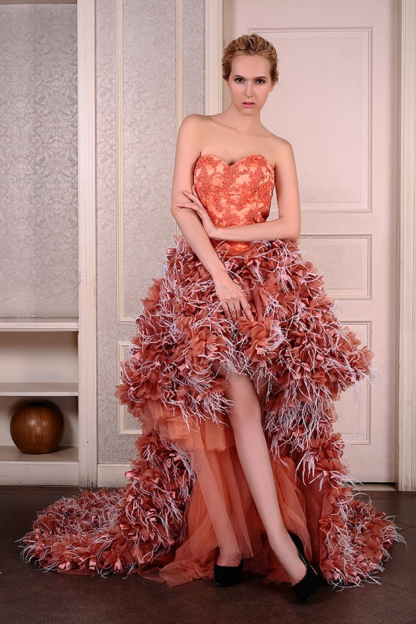Asymmetrical Lace Appliques Sweetheart Tulle Prom Dress main image 0