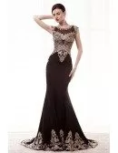 Vintage Mermaid Fitted Formal Dress With Applique Lace
