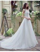 Vintage Long Tulle Wedding Dress With Lace Bodice Buttons Back