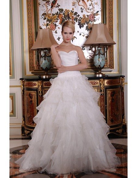 Ball-Gown Sweetheart Sweep Train Tulle Wedding Dress With Cascading Ruffles