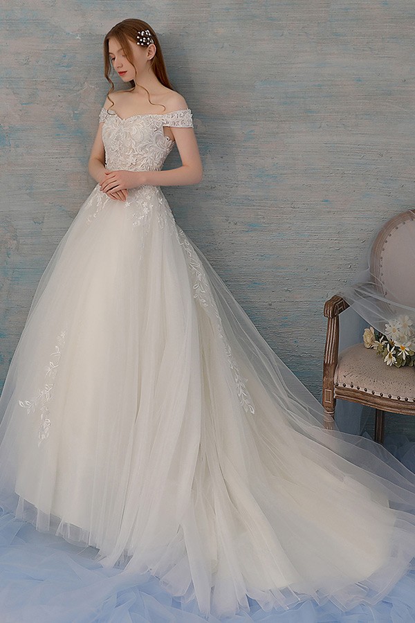 Pretty Ballgown Tulle Wedding Dress with Lace And Off Shoulder Long ...