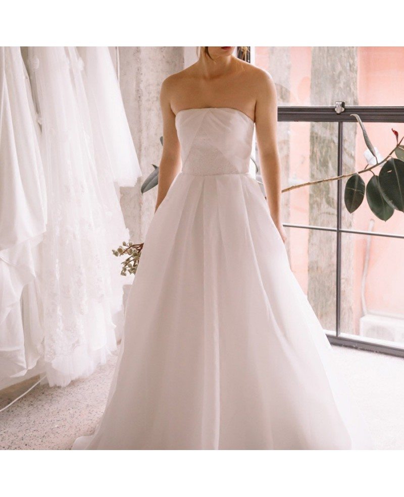 Simple Chic Strapless White Beach Wedding Dress Outdoor Weddings E8949 GemGrace