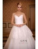 Ball-Gown Scoop Neck Chapel Train Tulle Wedding Dress With Appliques Lace