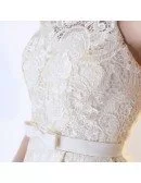 Elegant Champagne Lace Short Halter Wedding Party Dress