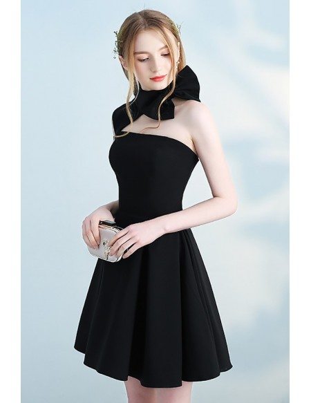 Lovely Black Halter Short Homecoming Dress Open Back