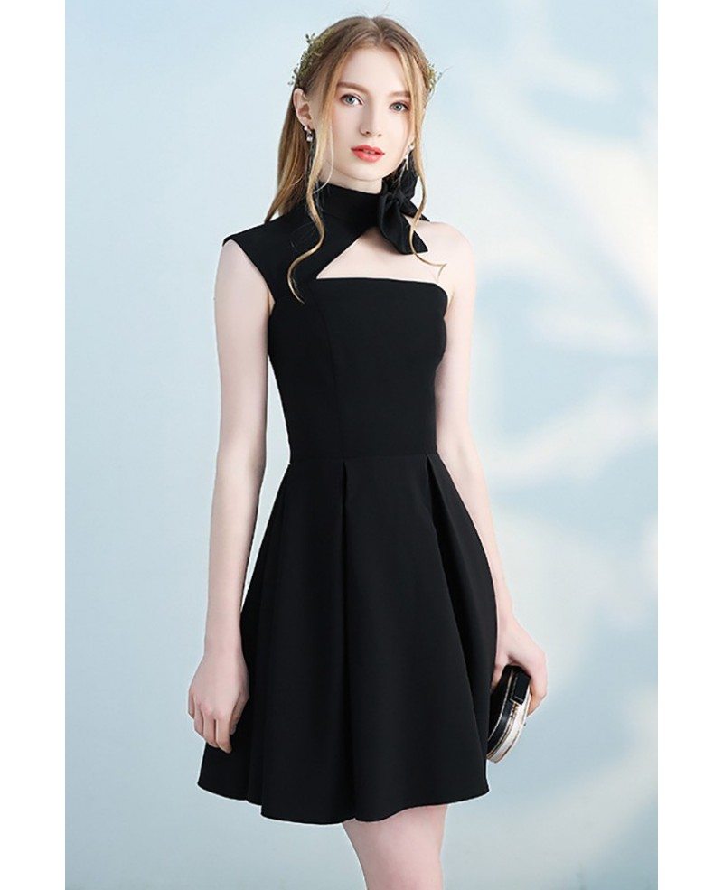 Lovely Black Halter Short Homecoming Dress Open Back #HTX86106 ...