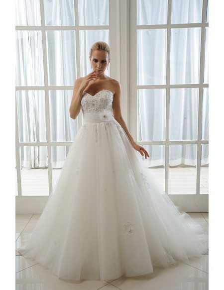 Ball-Gown Sweetheart Cathedral Train Tulle Wedding Dress With Beading Appliques Lace Flowers