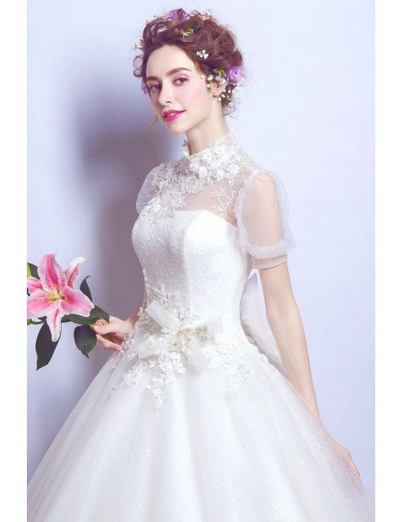 Retro High Neck Floral Beading Bridal Gowns With Short Sleeves