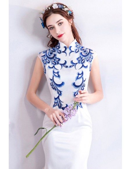 Retro Cheongsam White With Blue Tight Formal Dress With Embroidery