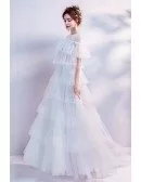Modern Tiered Tulle Informal Bridal Dress For Outdoor Wedding