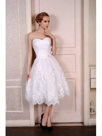 A-Line Sweetheart Tea-Length Satin Tulle Wedding Dress With Beading Appliquer Lace Flowers