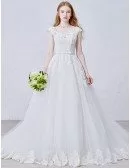 Romantic Ball-Gown Scoop Neck Sweep Train Tulle Wedding Dress With Appliques Lace