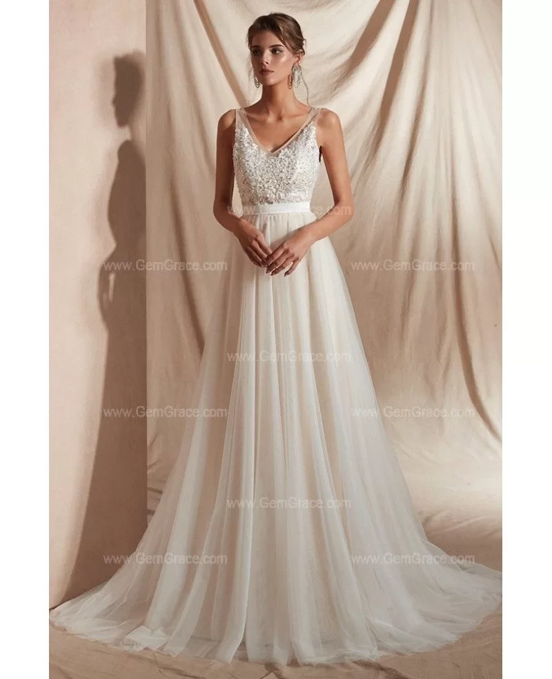 wedding dresses with straps and lace