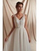 Sleeveless A Line Tulle Beach Wedding Dress with Lace Beading Top