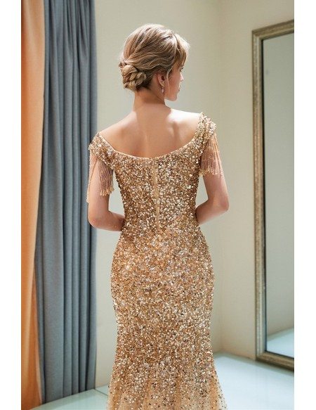 Extravagant Gold Sparkly Fitted Party Dress With Off Shoulder Sleeves