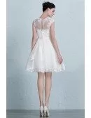 Vintage A-Line Scoop Neck Short Tulle Wedding Dress With Appliques Lace