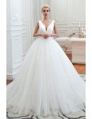 Princess Simple Strapless Tulle Ball Room Wedding Dress With Sweetheart
