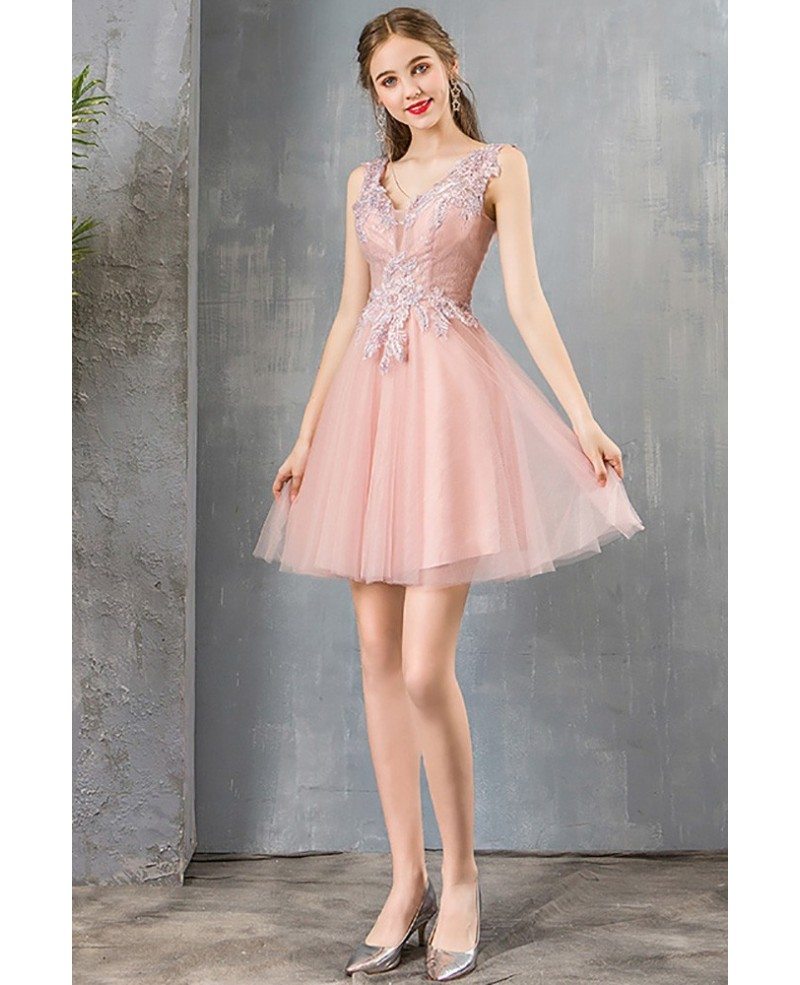 Cute Short Pink Tulle Party Prom Dress With Beaded Appliques Dm69048